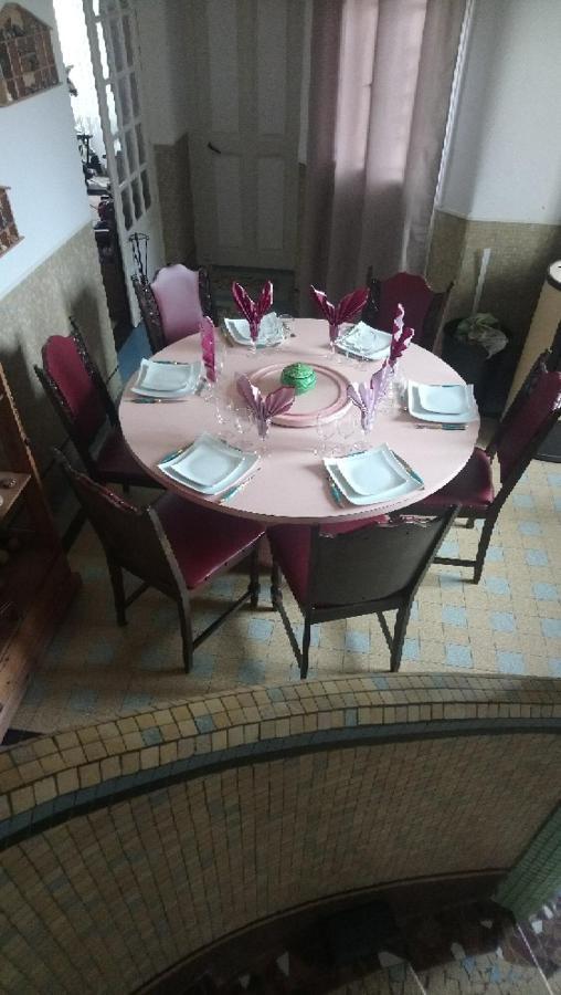 Chambre D'Hote Dans Maison Atypique Possibilite 1 Lit Supplementaire Pour 15 Euros Sancoins Экстерьер фото