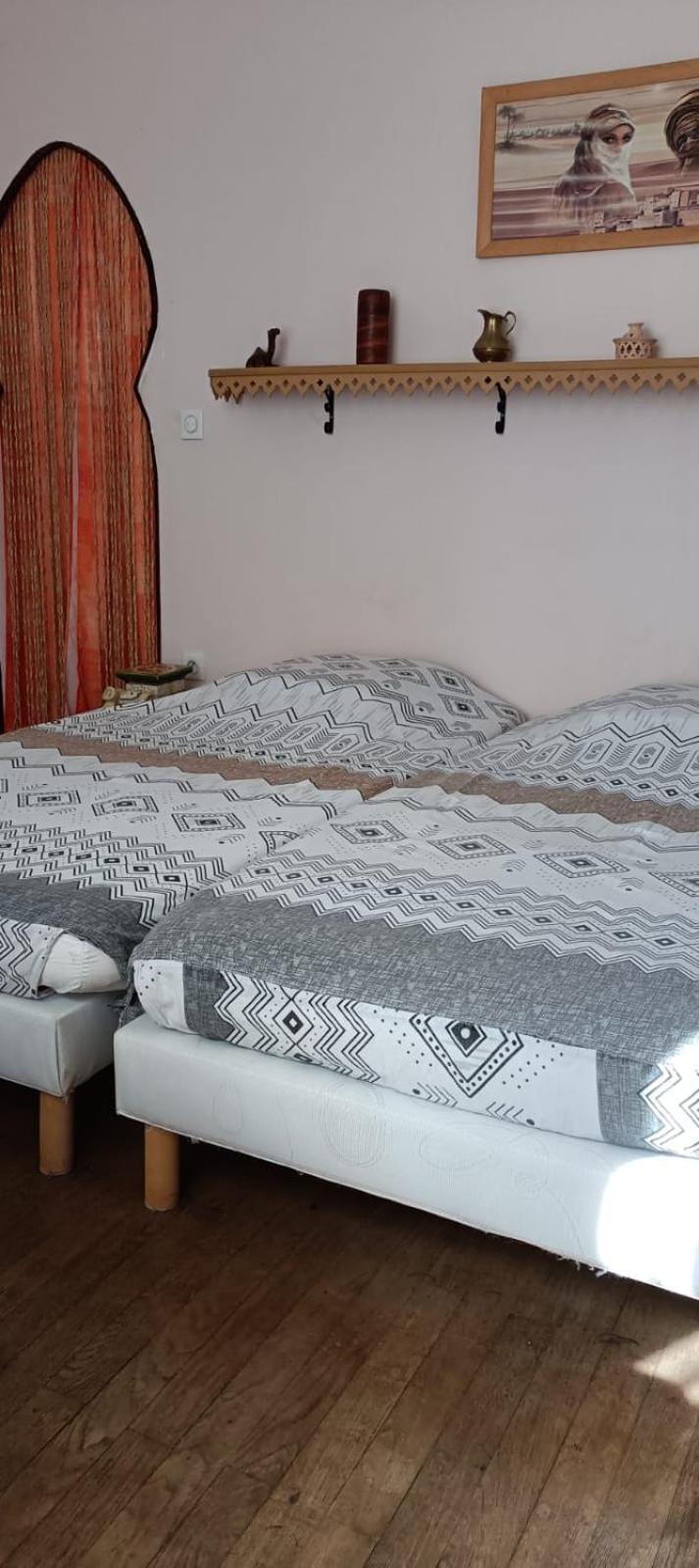 Chambre D'Hote Dans Maison Atypique Possibilite 1 Lit Supplementaire Pour 15 Euros Sancoins Экстерьер фото