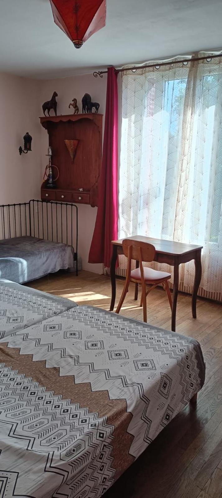 Chambre D'Hote Dans Maison Atypique Possibilite 1 Lit Supplementaire Pour 15 Euros Sancoins Экстерьер фото